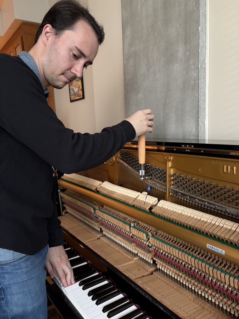 Piano tuning in action